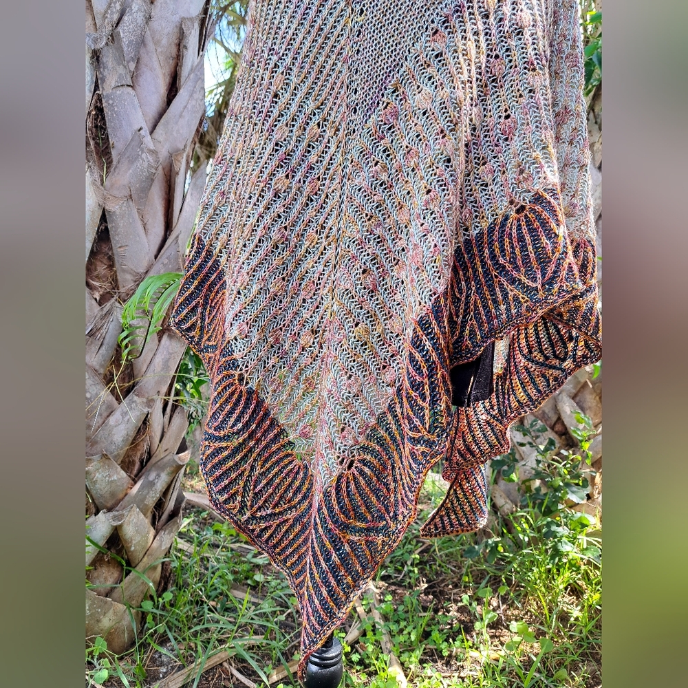 Hand Crafted OOAK Avantgarde Contemporary Reversible Knit Shawl Orange Pink - Picture 3 of 16